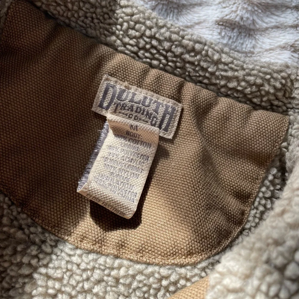 Duluth Trading Co Women’s Tan Firehose Sherpa Lined Jacket - Picture 7 of 10